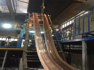 Màquina de fosa de barres de coure